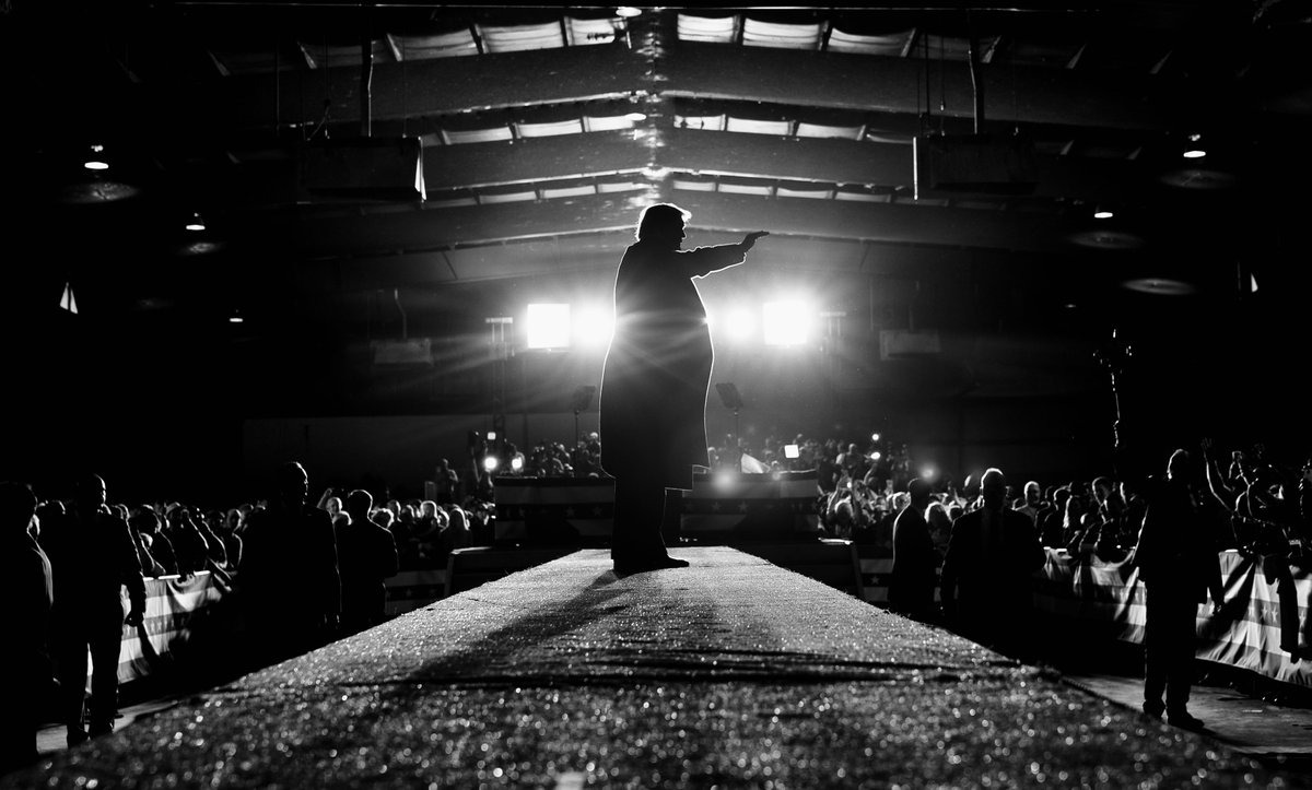 Trump giving Hitler salute